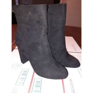 Size 10 SheIn Black Faux Suede Chunky High Heel Boots